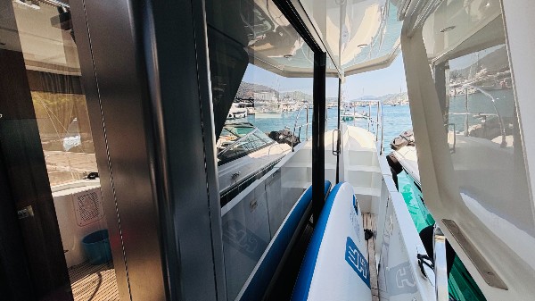 2018 BENETEAU SWIFT TRAWLER 30