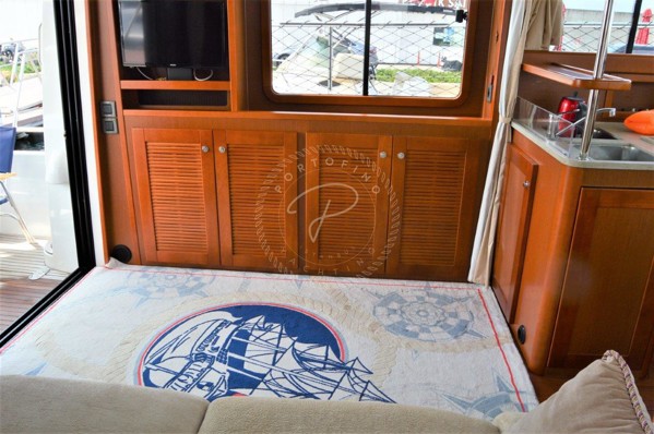 2015 BENETEAU SWIFT TRAWLER 44