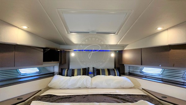 2012 SEA RAY 450 SUNDANCER