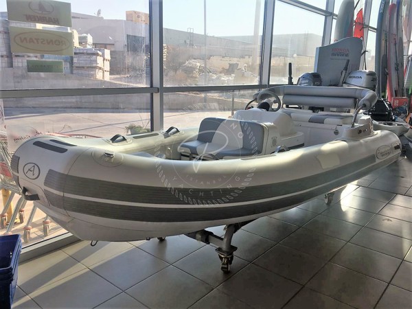 2018 AQUASCAN SPRINTER F13
