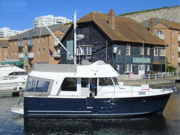 2010 BENETEAU SWIFT TRAWLER 34