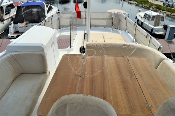 2015 BENETEAU SWIFT TRAWLER 44