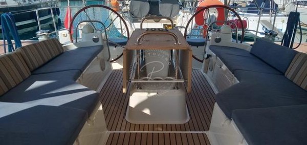 2014 JEANNEAU 53
