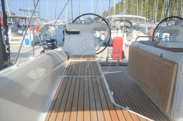 2016 JEANNEAU 54