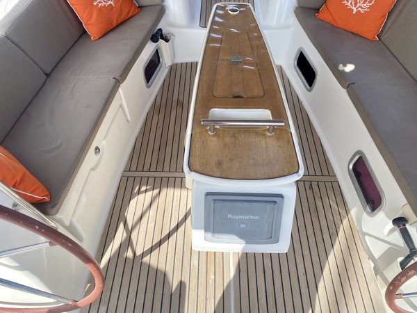 2009 BENETEAU OCEANIS 50