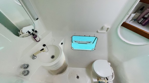 2005 FOUNTAINE PAJOT ATHENA 38