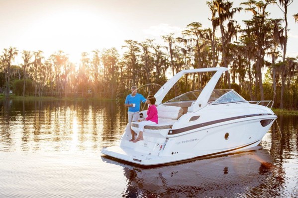 2019 REGAL 28 EXPRESS