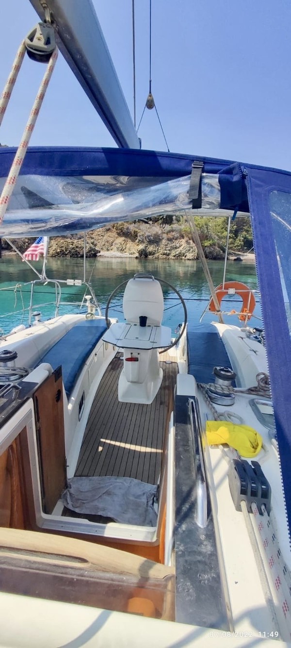 2008 BAVARIA 38 CRUISER