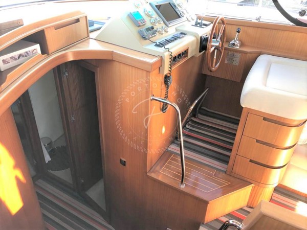 2011 VIKING MARIN 405 FLY