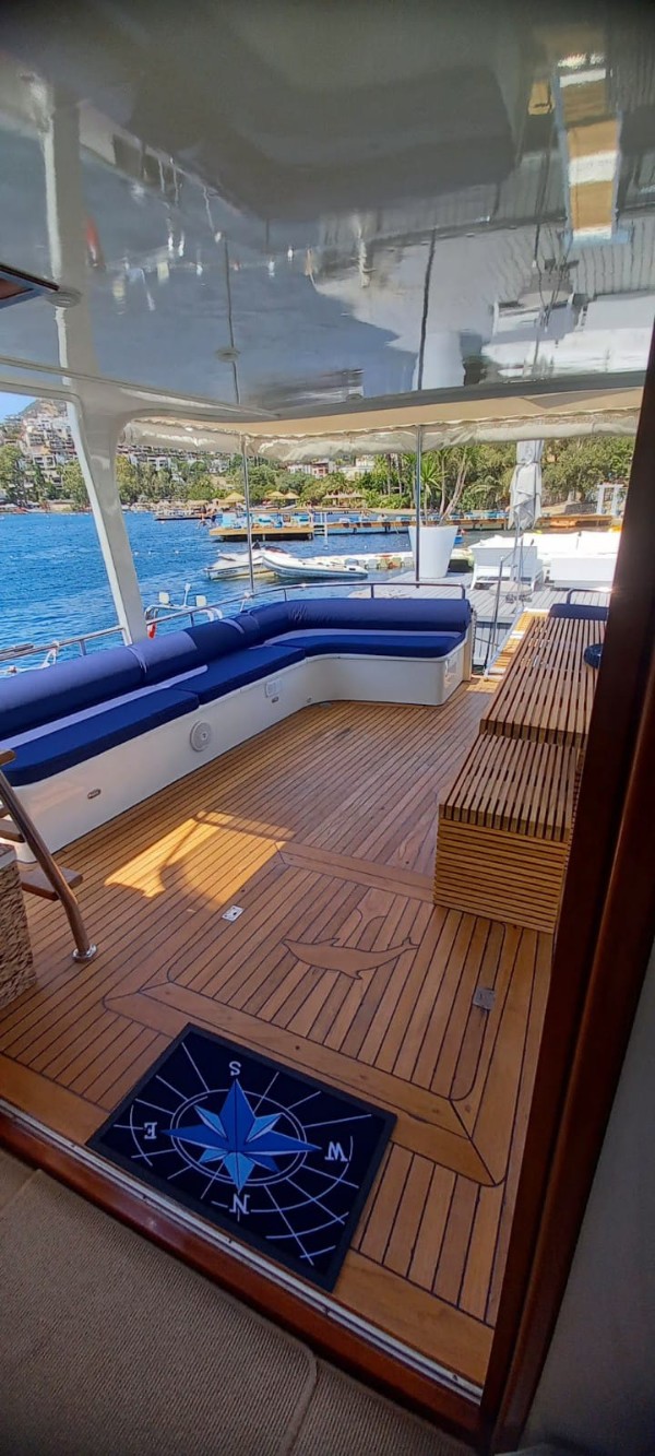 2007 CUSTOM TRAWLER 14.80M