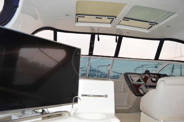 2005 CRUISERS YACHTS 400