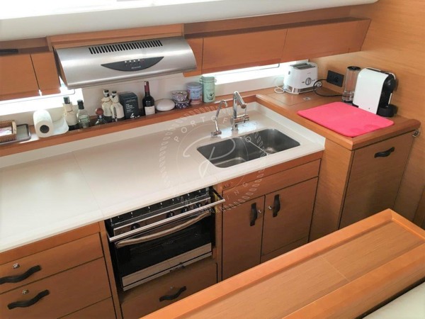 2016 JEANNEAU 54