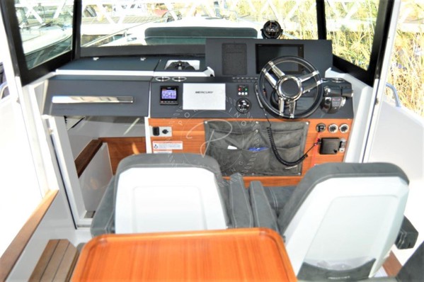 2018 AXOPAR 37 CABIN
