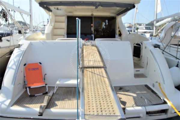 2010 AZIMUT 55 FLY