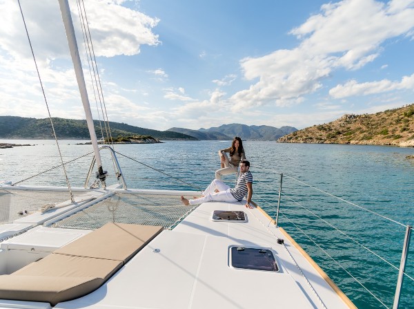 2015 LAGOON 560 S2