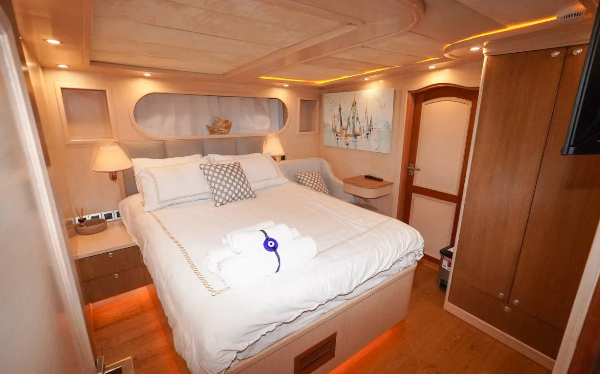 2008 LUXURY GULET 36M 