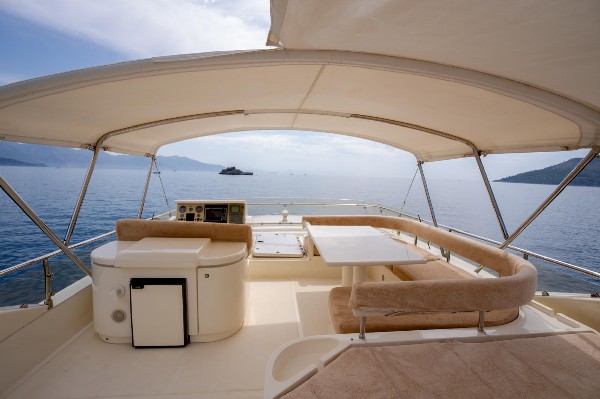 1999/2010 FERRETTI YACHTS 72