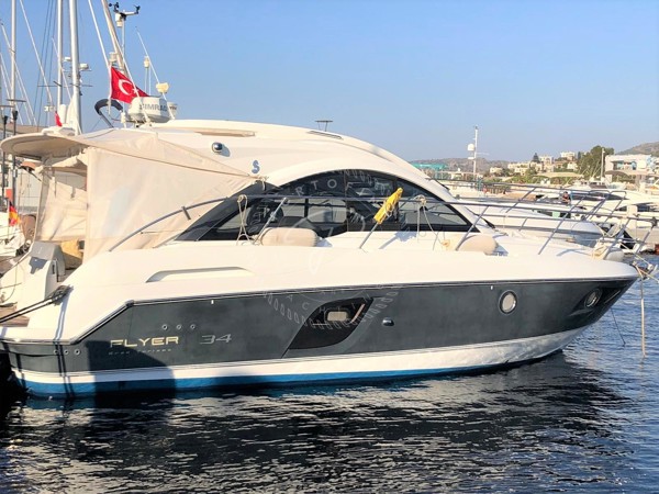 2013 BENETEAU GT 34 FLYER
