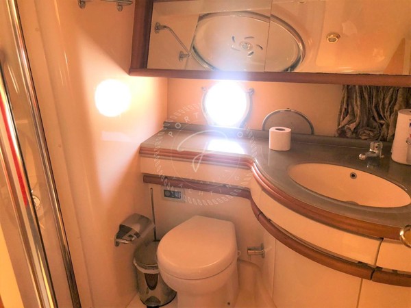 2010 AZIMUT 55 FLY