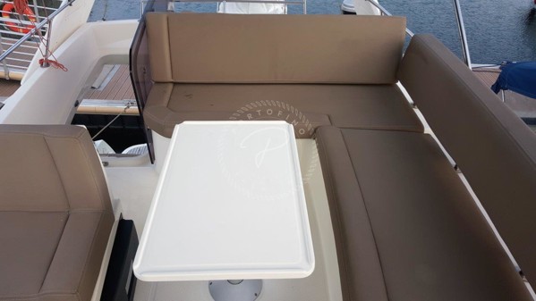 2011 PRESTIGE 350