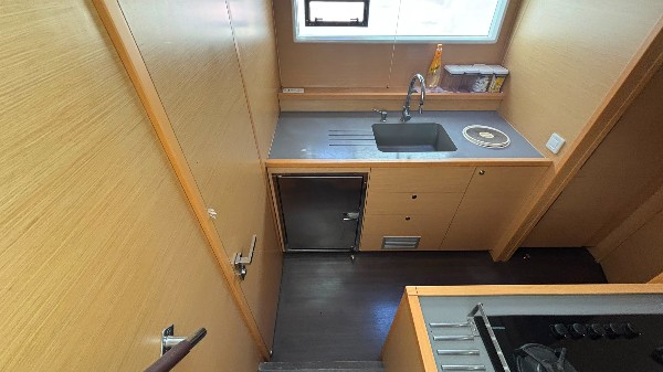 2015 LAGOON 560 S2