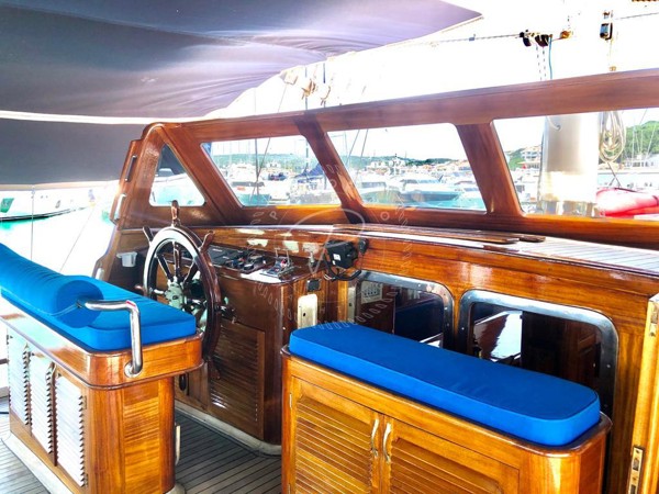 2000 BODRUM GULET 28M