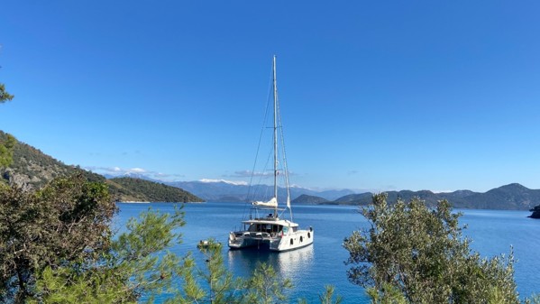 2014 LAGOON 52 