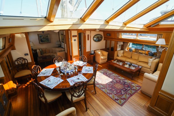 2001/2022 ROYAL DENSHIP 110 SLOOP 