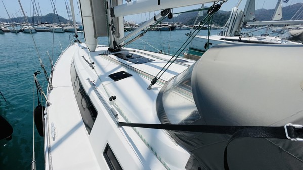 2016 BAVARIA 46 CRUISER