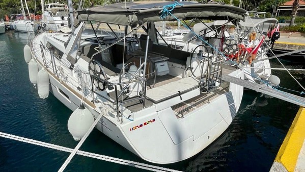 2016 BENETEAU OCEANIS 45