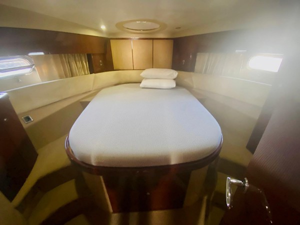 2007 PRINCESS 42