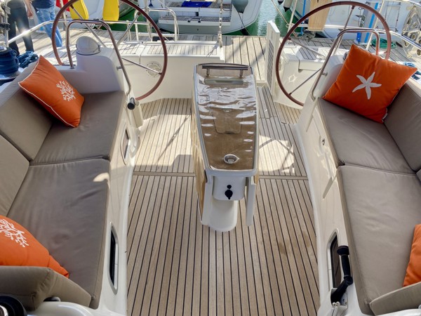 2009 BENETEAU OCEANIS 50
