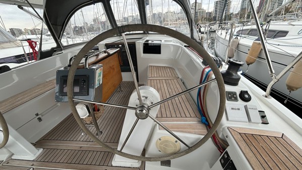 2013 HANSE 385