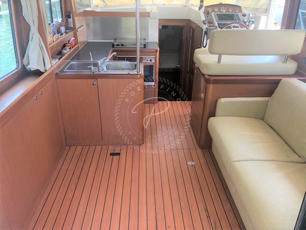 2010 BENETEAU SWIFT TRAWLER 34
