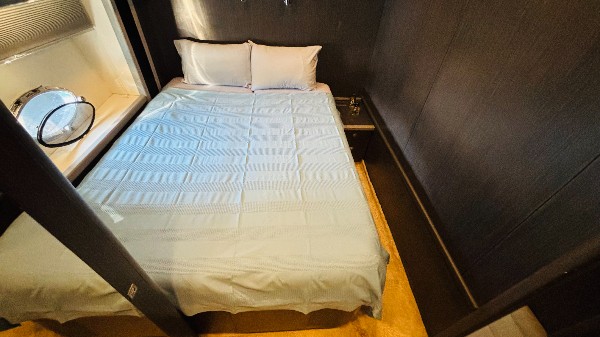 2004 SUNSEEKER PREDATOR 82