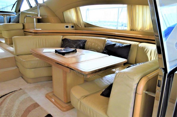 2006 FERRETTI 550 FLY