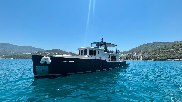2014 CUSTOM TRAWLER STEEL 21M