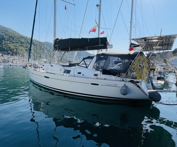 2011 BENETEAU OCEANIS 50