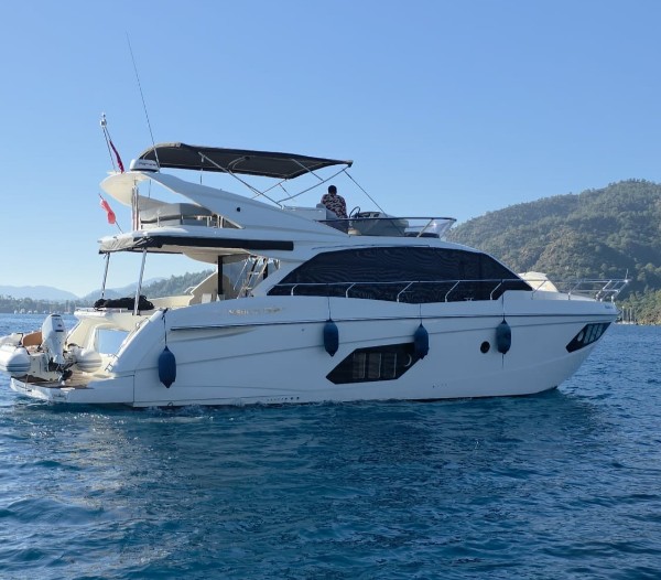 2016 ABSOLUTE 52 FLY