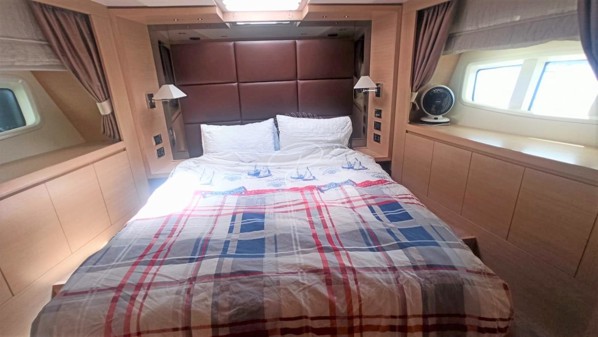 2012 AZIMUT 78 FLY