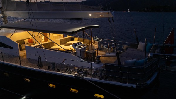 2010/2020 MOTOR SAILER 44 M 