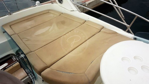 2009 BENETEAU ANTARES 12