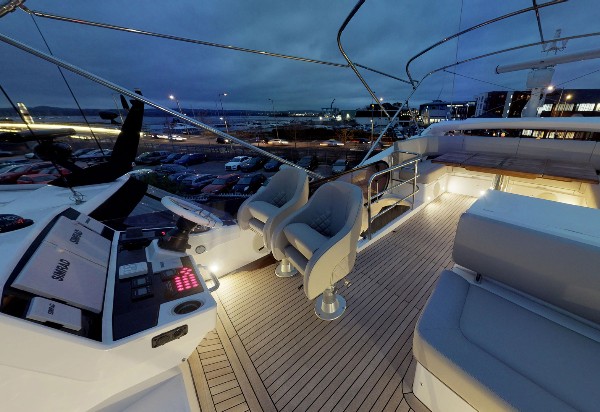 2018 SUNSEEKER MANHATTAN 52