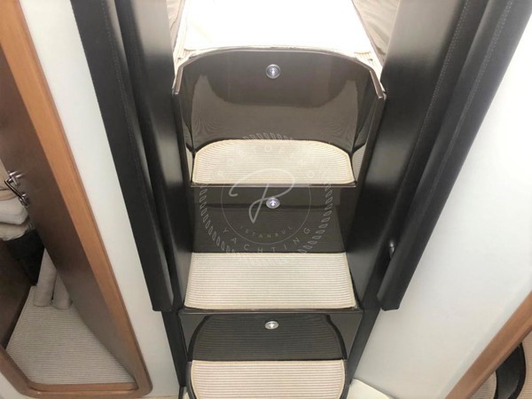 2012 FERRETTI 500 FLY