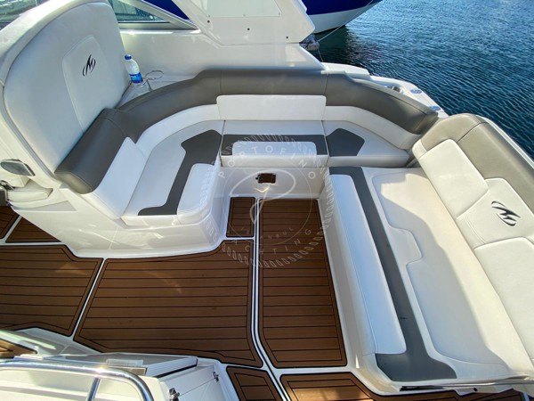 2014 MONTEREY 295 SCR