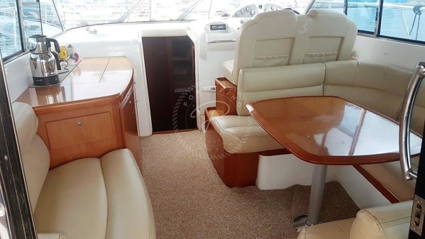 2009 BENETEAU ANTARES 12