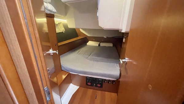 2016 BENETEAU OCEANIS 45