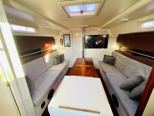 2011 DEHLER VARIANTA 44