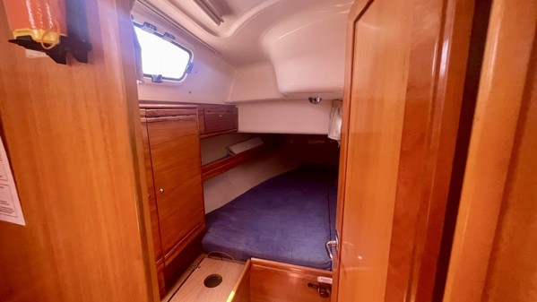 2008 BAVARIA 38 CRUISER