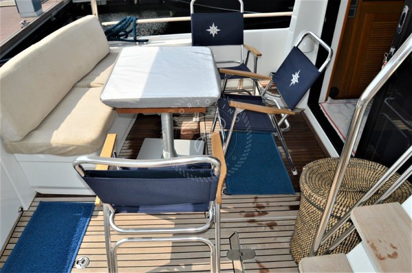2015 BENETEAU SWIFT TRAWLER 44